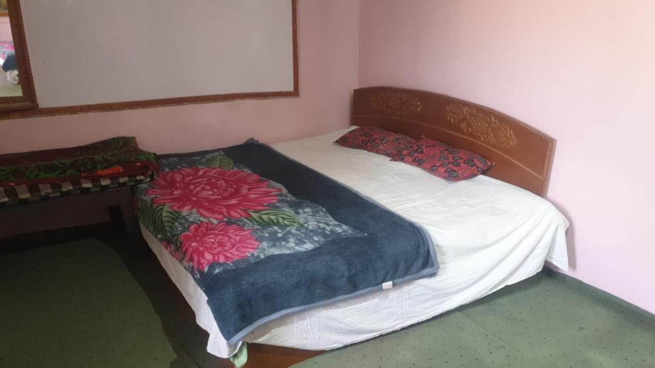 Lake Boulevard Guest House Srīnagar 外观 照片