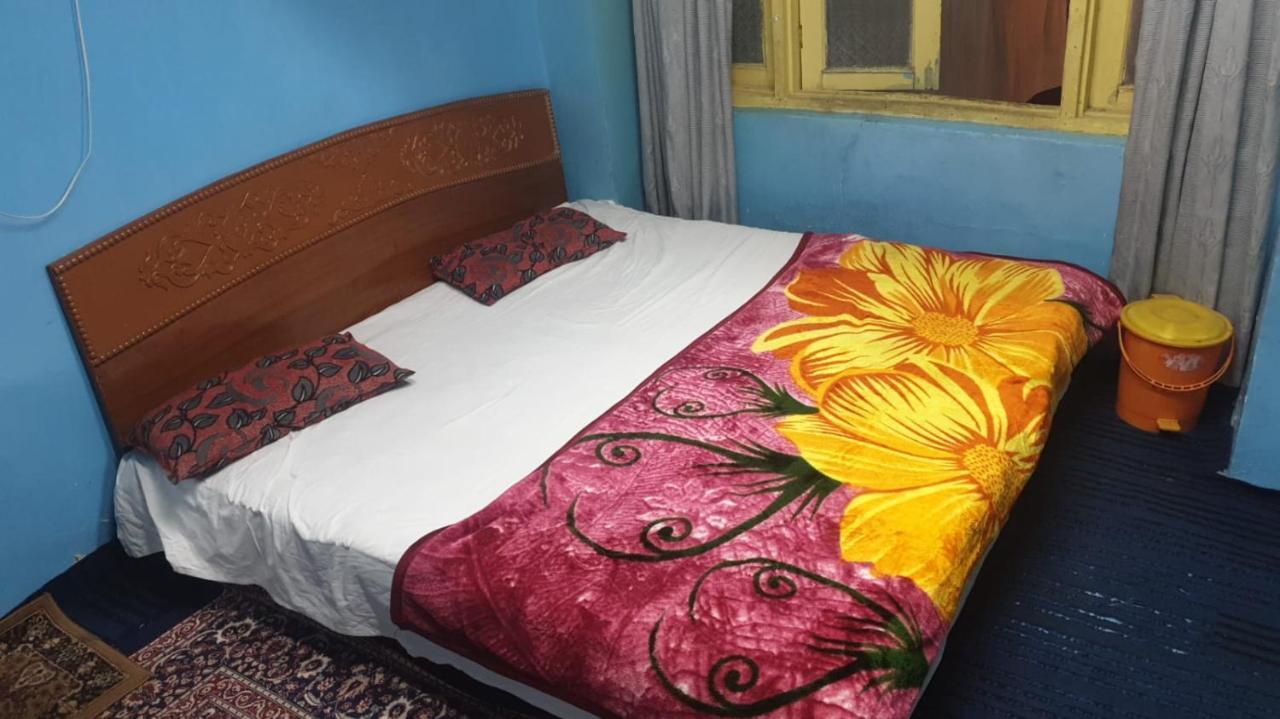 Lake Boulevard Guest House Srīnagar 外观 照片